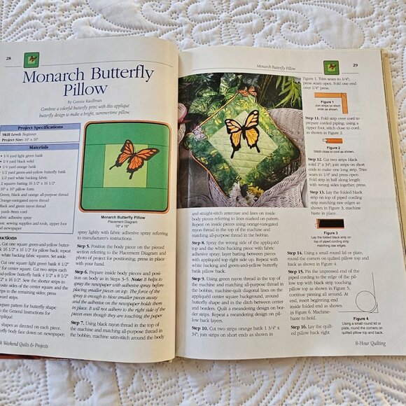 Vintage 1988 and 2001 Quilting Books Bundle - Small Projects & Weekend Quilts - Picture 10 of 16